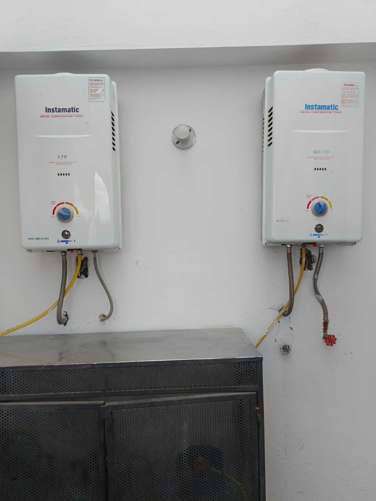 Calefones Instamatic instalados profesionalmente